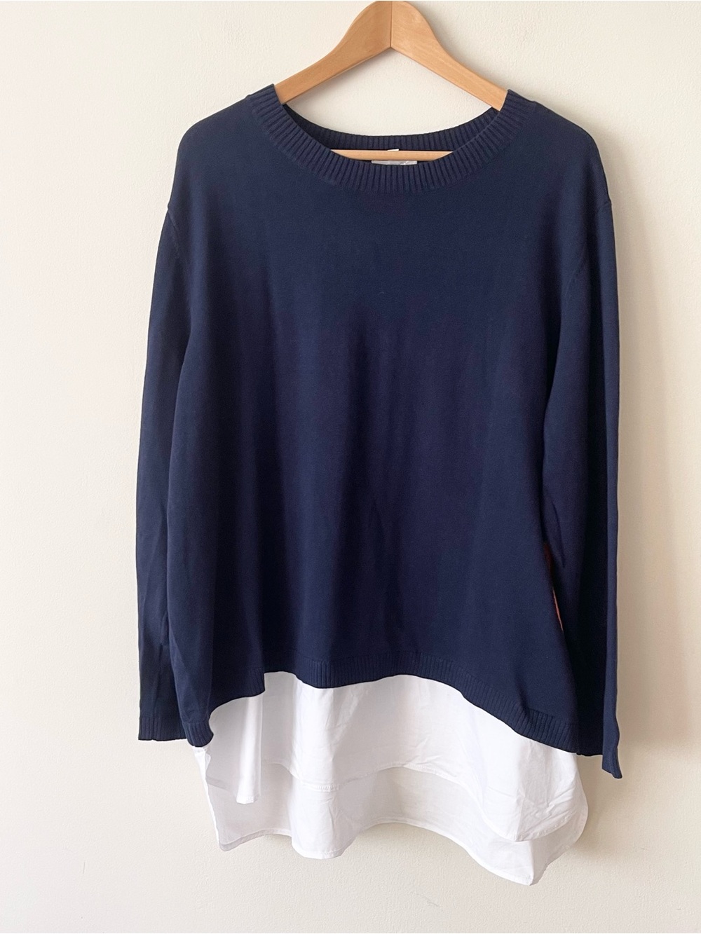 Lisa Todd Navy Layered Sweater with White Shirt Hem Women’s size 2X